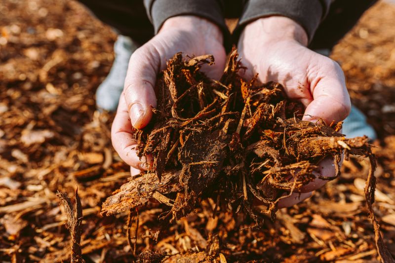 bark mulch delivery